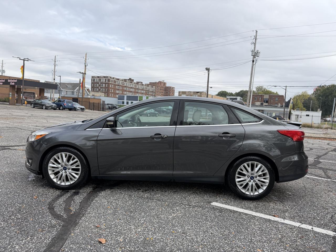 Ford Focus Titanium Sedan 2018
