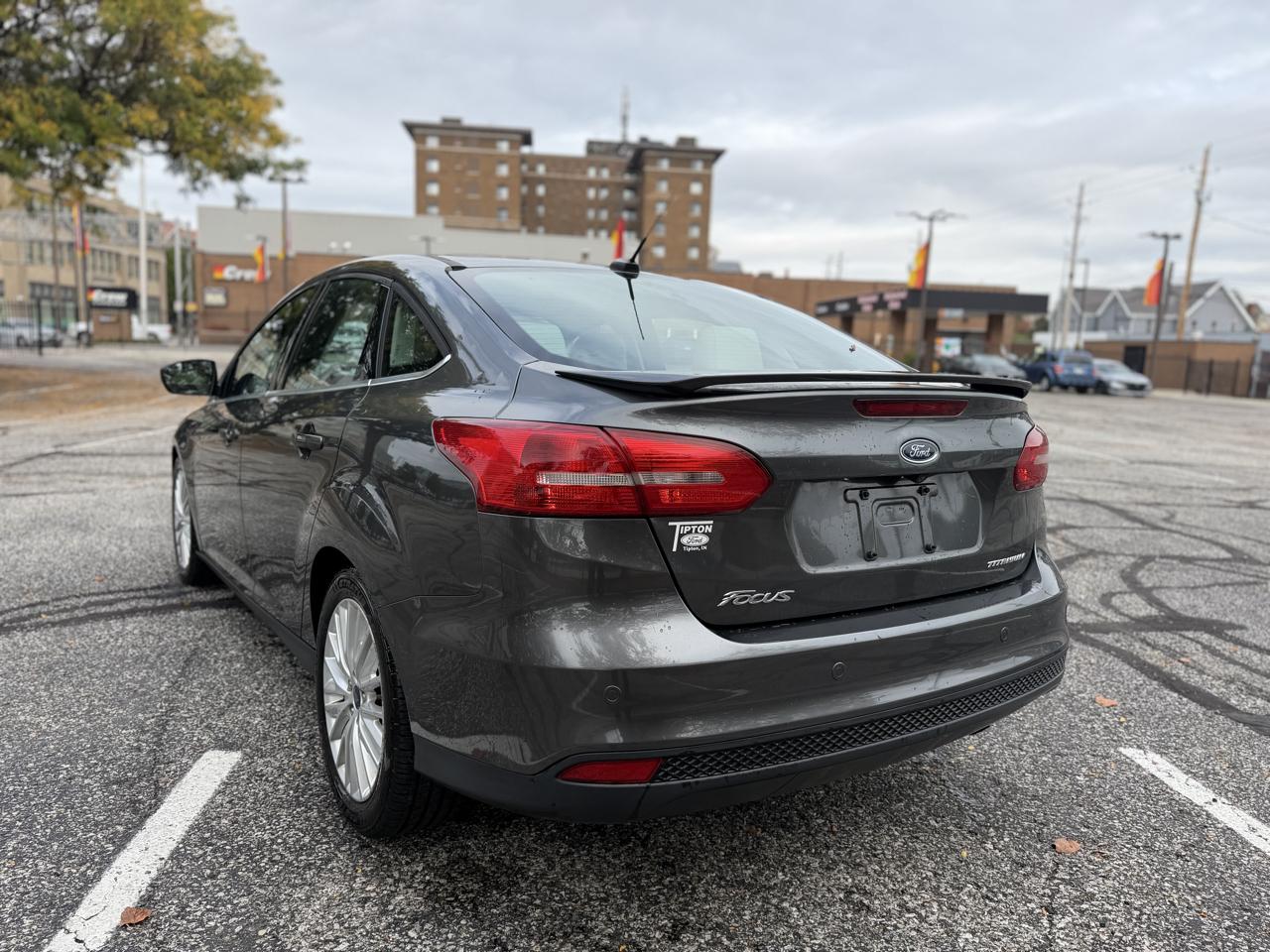 Ford Focus Titanium Sedan 2018