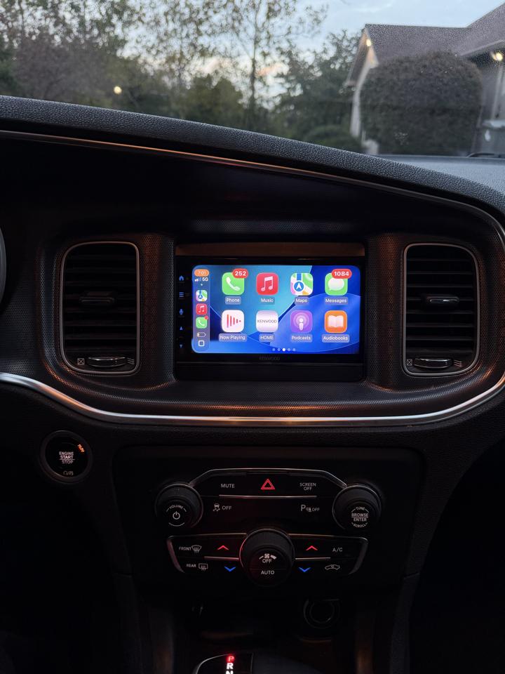 Dodge Charger SXT Plus 2018
