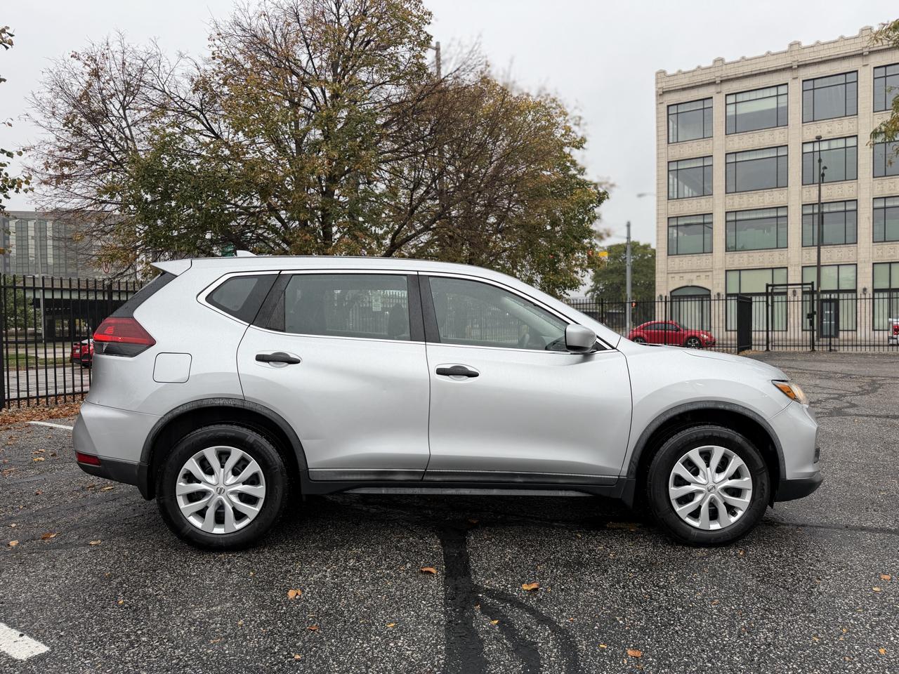 Nissan Rogue S AWD 2018