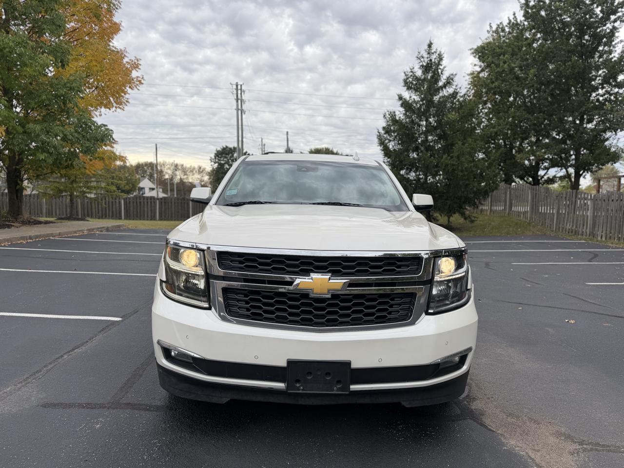 Chevrolet Suburban LT 1500 4WD 2015
