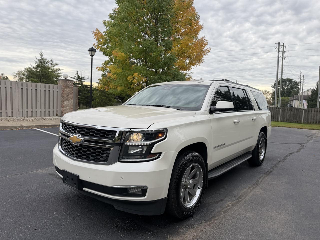 Chevrolet Suburban LT 1500 4WD 2015