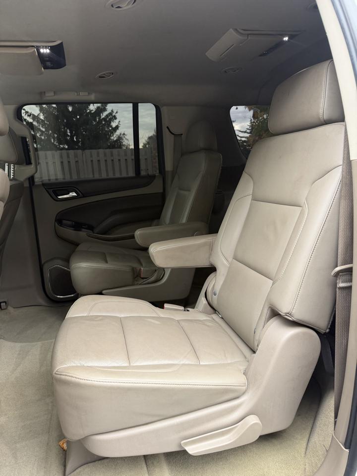 Chevrolet Suburban LT 1500 4WD 2015