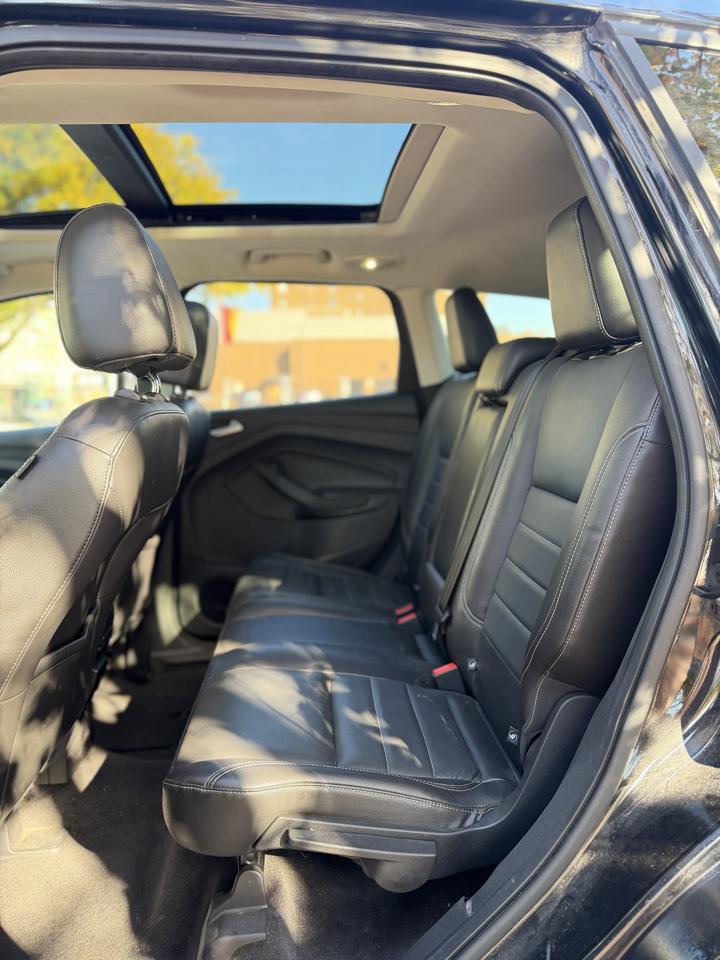 Ford Escape Titanium 4WD 2014