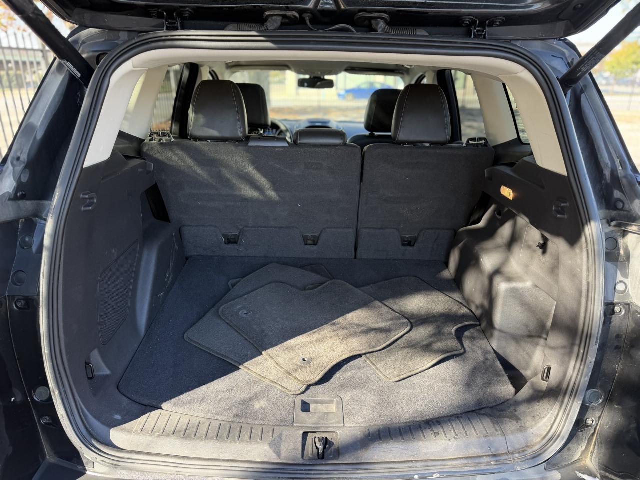 Ford Escape Titanium 4WD 2014