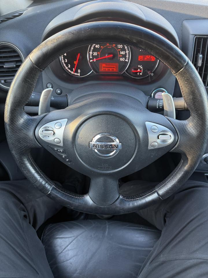 Nissan Maxima S 2009