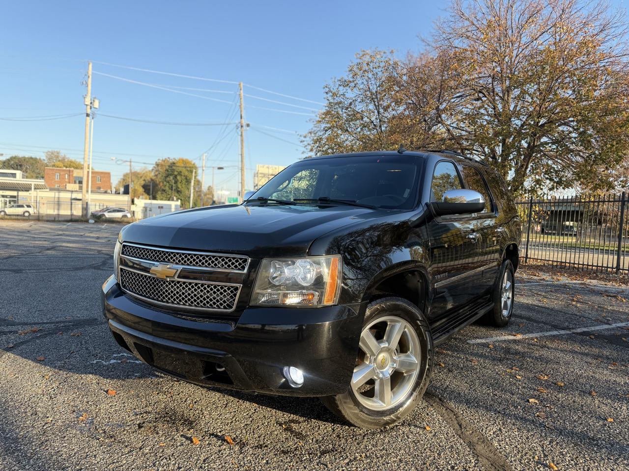 Chevrolet Tahoe LTZ 4WD 2013
