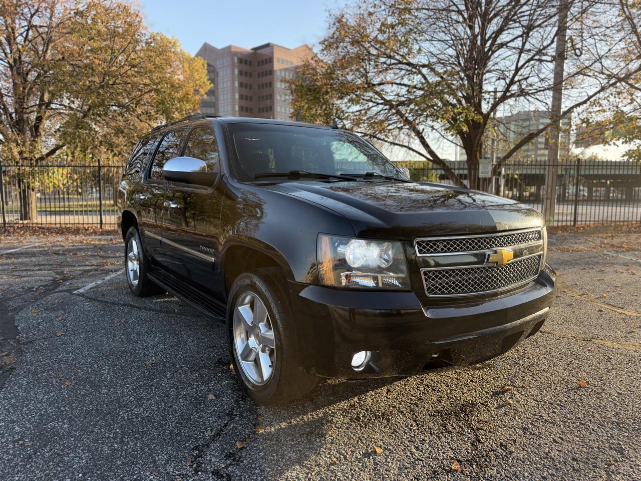 Chevrolet Tahoe LTZ 4WD 2013