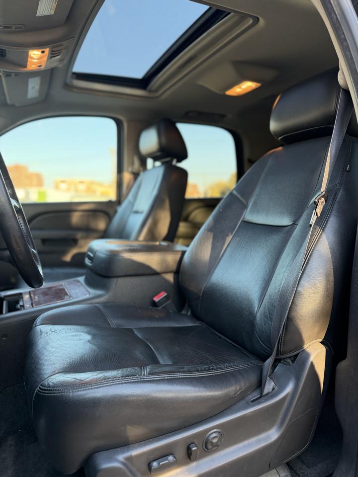 Chevrolet Tahoe LTZ 4WD 2013