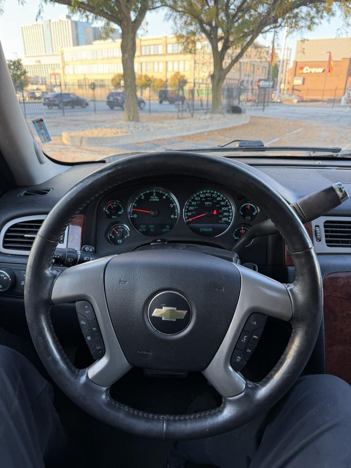 Chevrolet Tahoe LTZ 4WD 2013