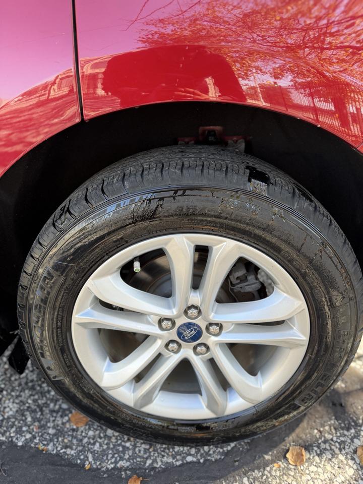 Ford Edge SEL FWD 2019