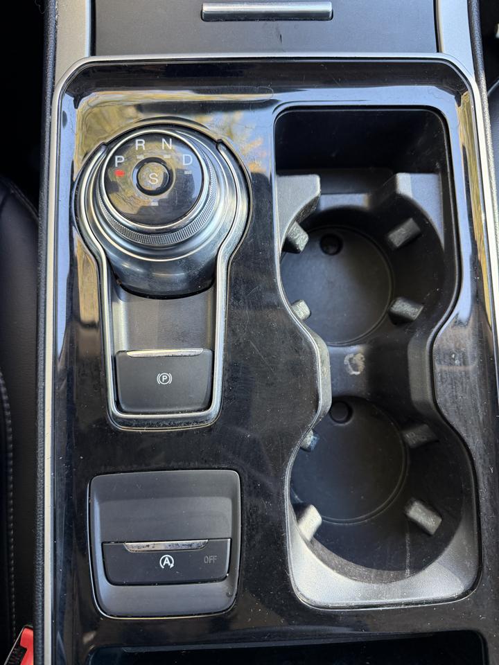 Ford Edge SEL FWD 2019