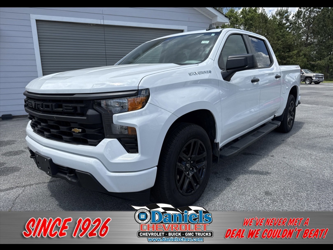 Summit White 2024 Chevrolet Silverado 1500 Custom Crew Cab 4WD Pickup Truck Four-Wheel Drive Automatic