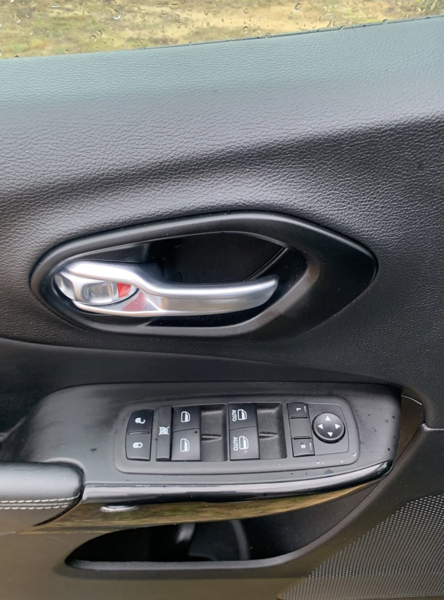 Jeep Cherokee Latitude Lux 4WD 2023