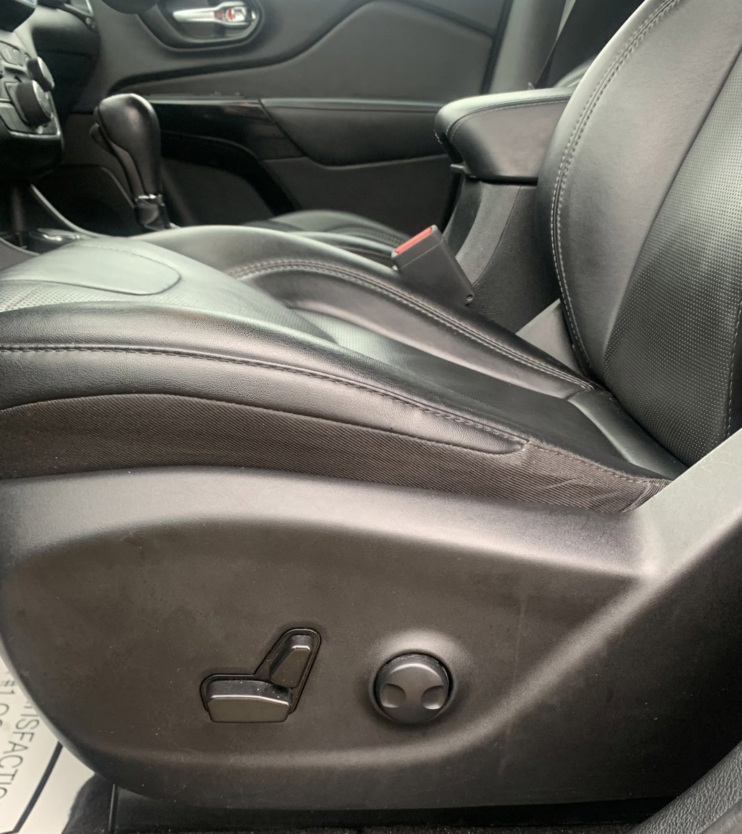 Jeep Cherokee Latitude Lux 4WD 2023