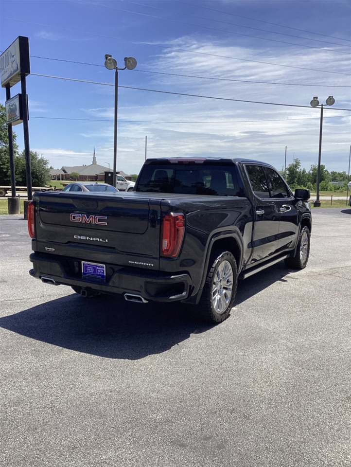 GMC Sierra 1500 4WD Crew Cab 147" Denali 2020
