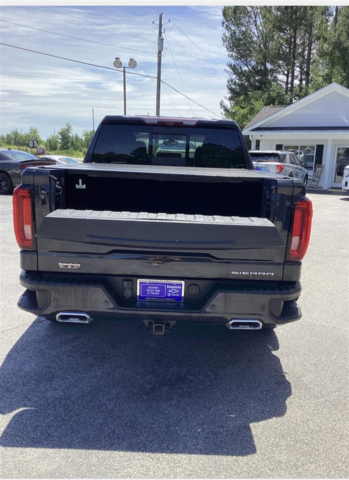 GMC Sierra 1500 4WD Crew Cab 147" Denali 2020