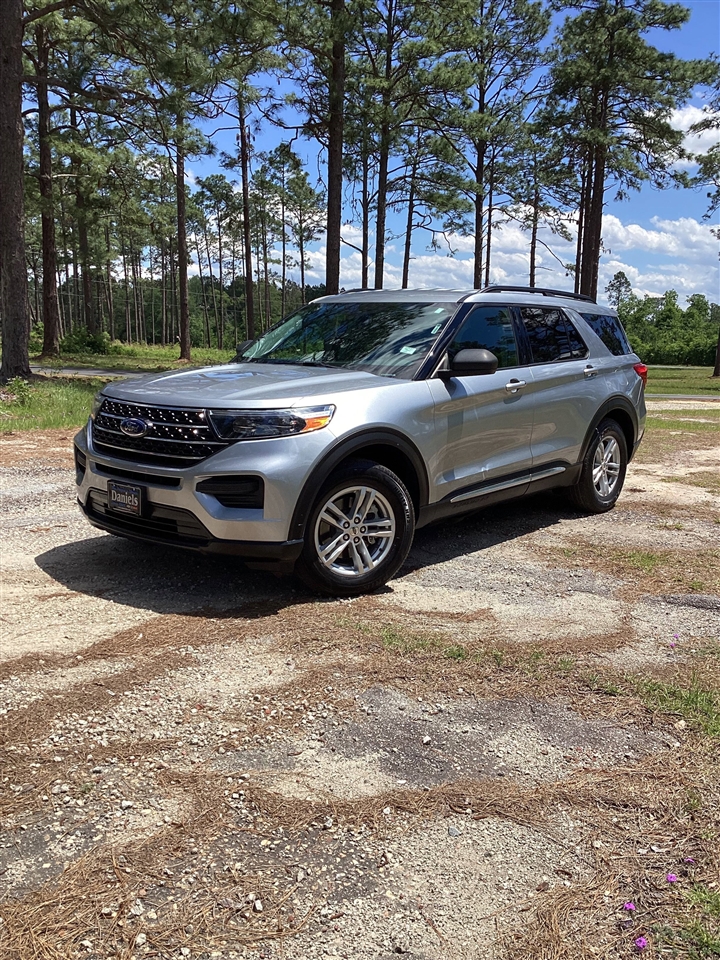 Ford Explorer XLT RWD 2020
