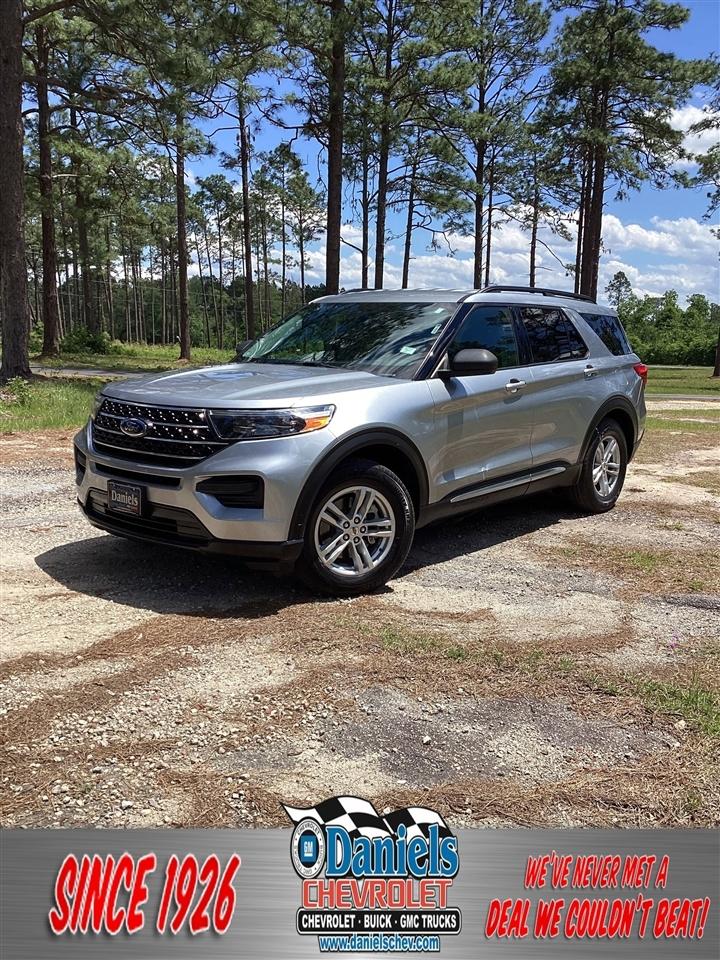2020 Ford Explorer XLT RWD