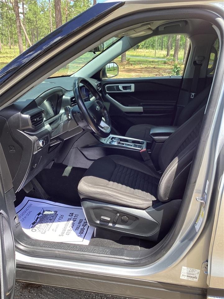 Ford Explorer XLT RWD 2020