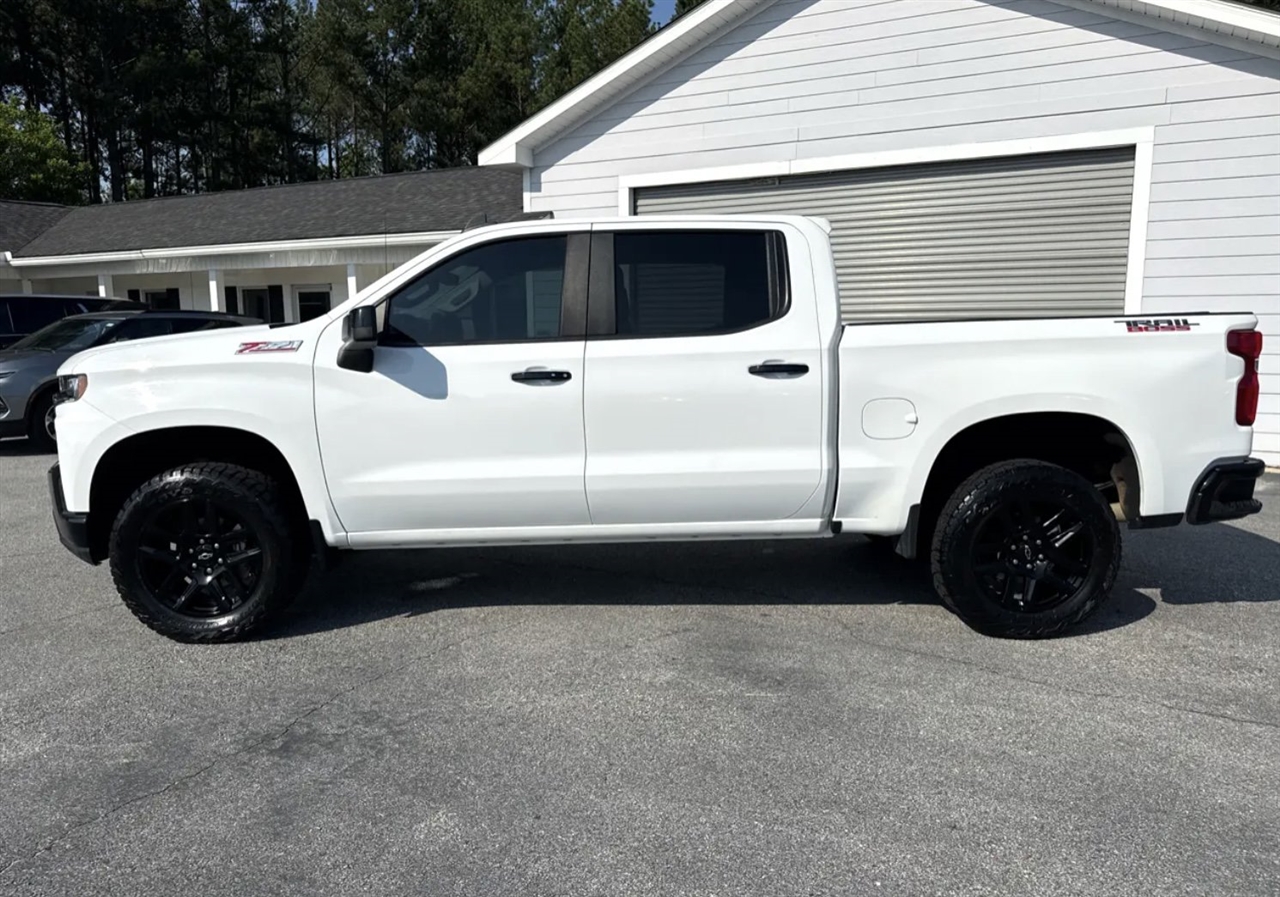 Chevrolet Silverado 1500 LTD 4WD Crew Cab 147" LT Trail Boss 2022