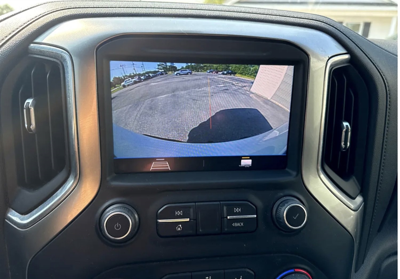 Chevrolet Silverado 1500 LTD 4WD Crew Cab 147" LT Trail Boss 2022