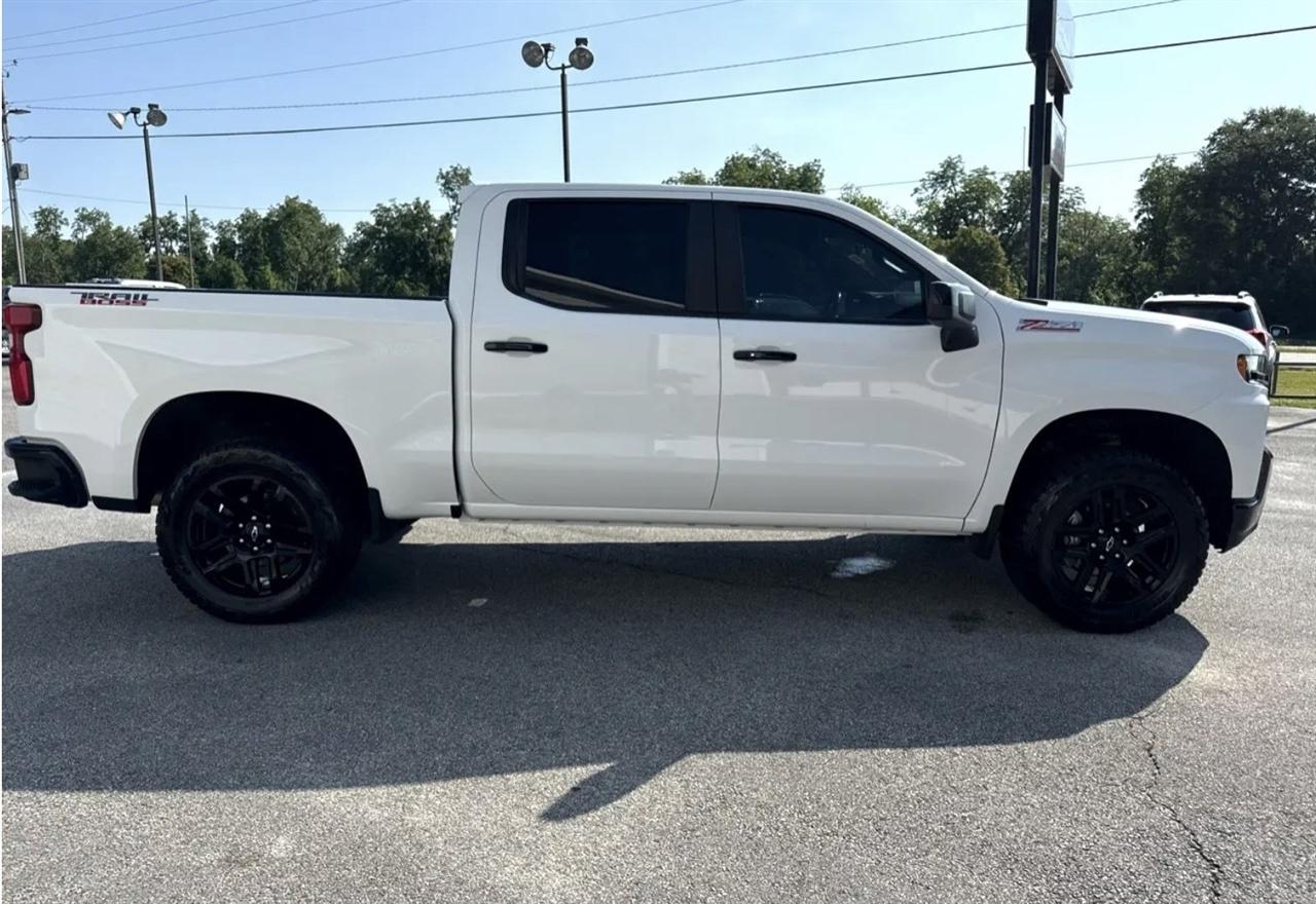 Chevrolet Silverado 1500 LTD 4WD Crew Cab 147" LT Trail Boss 2022