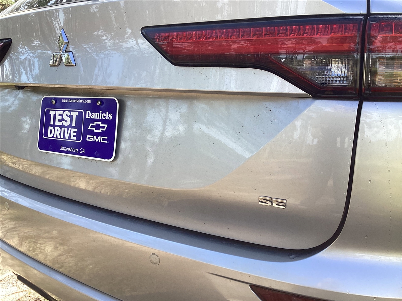 Mitsubishi Outlander SE FWD 2024