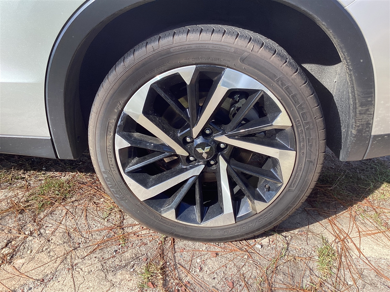 Mitsubishi Outlander SE FWD 2024