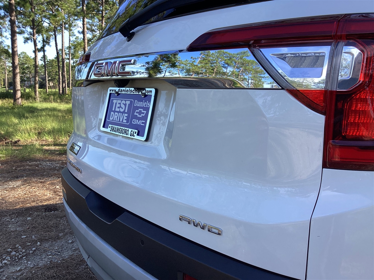 GMC Acadia AWD 4dr SLT 2023