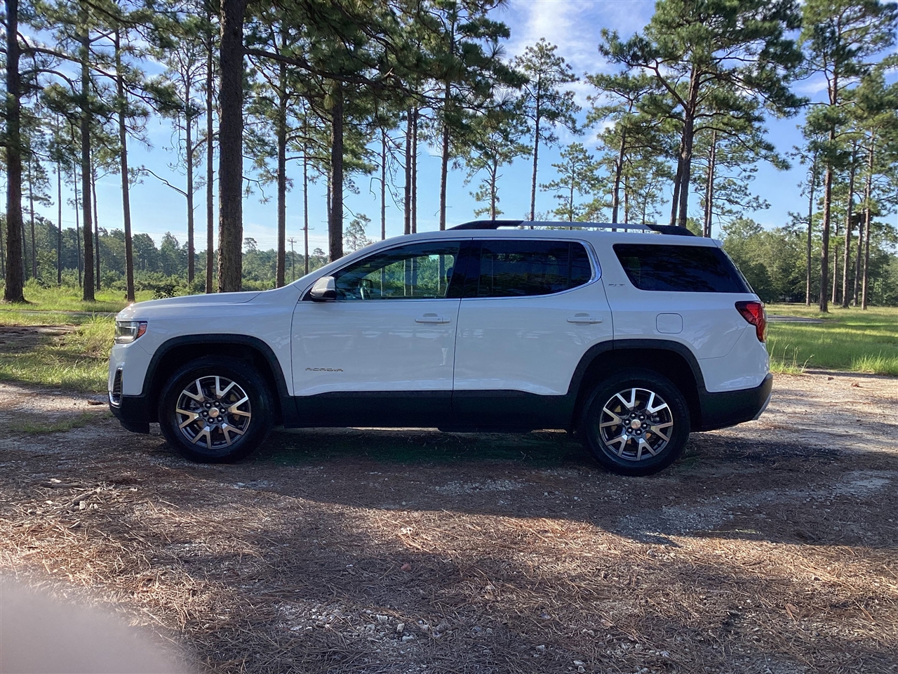 GMC Acadia AWD 4dr SLT 2023
