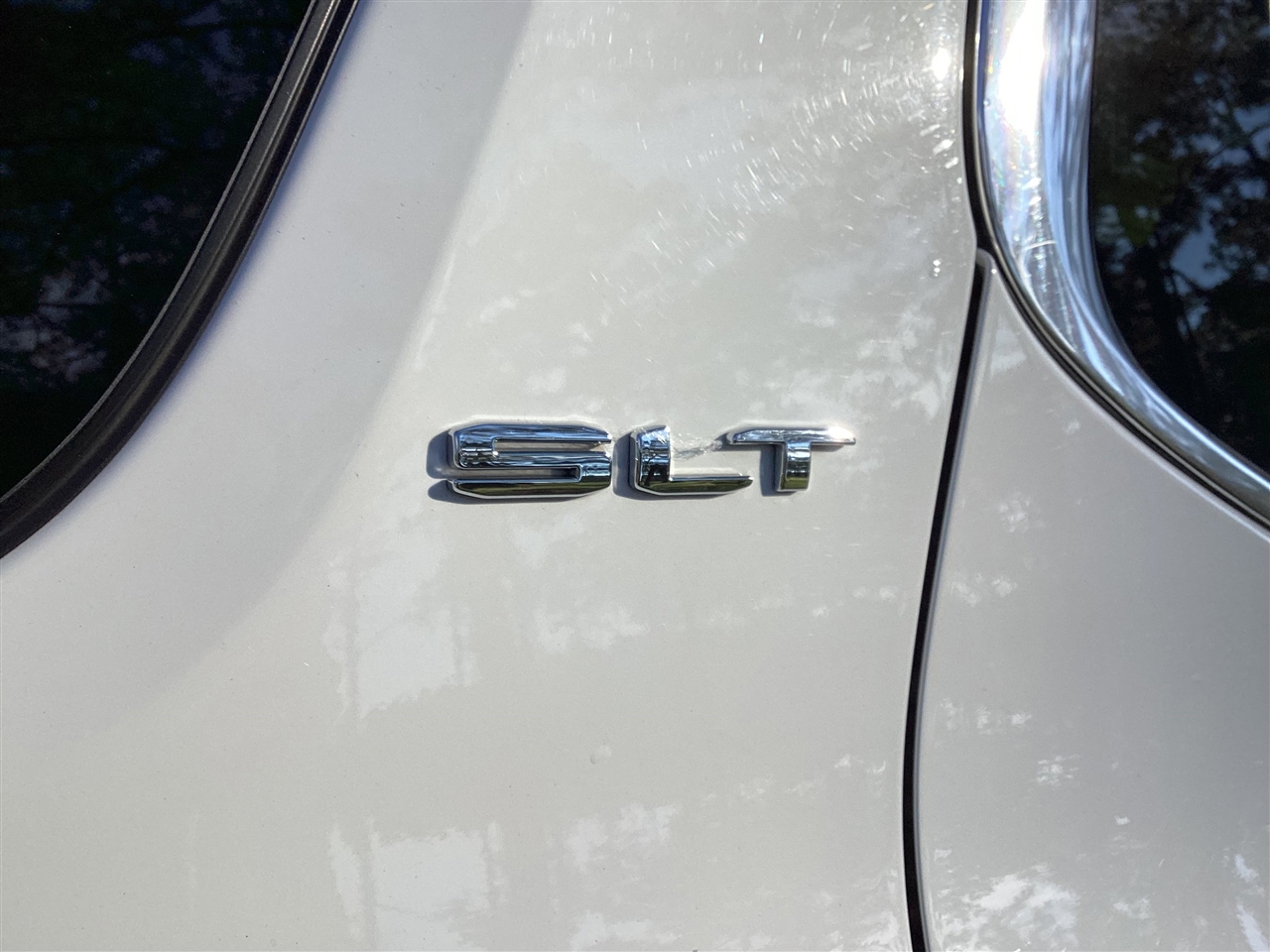 GMC Acadia AWD 4dr SLT 2023