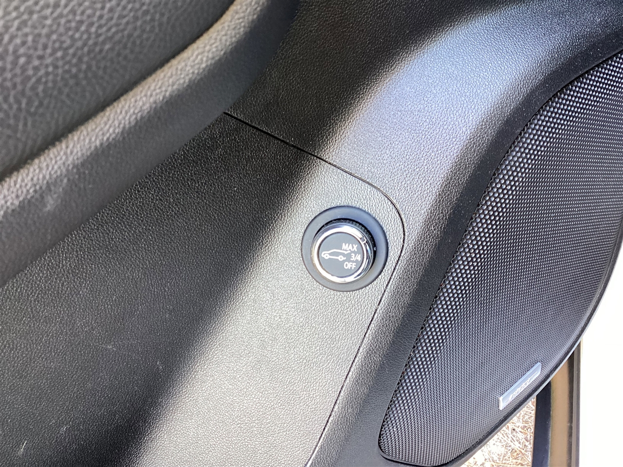 GMC Acadia AWD 4dr SLT 2023