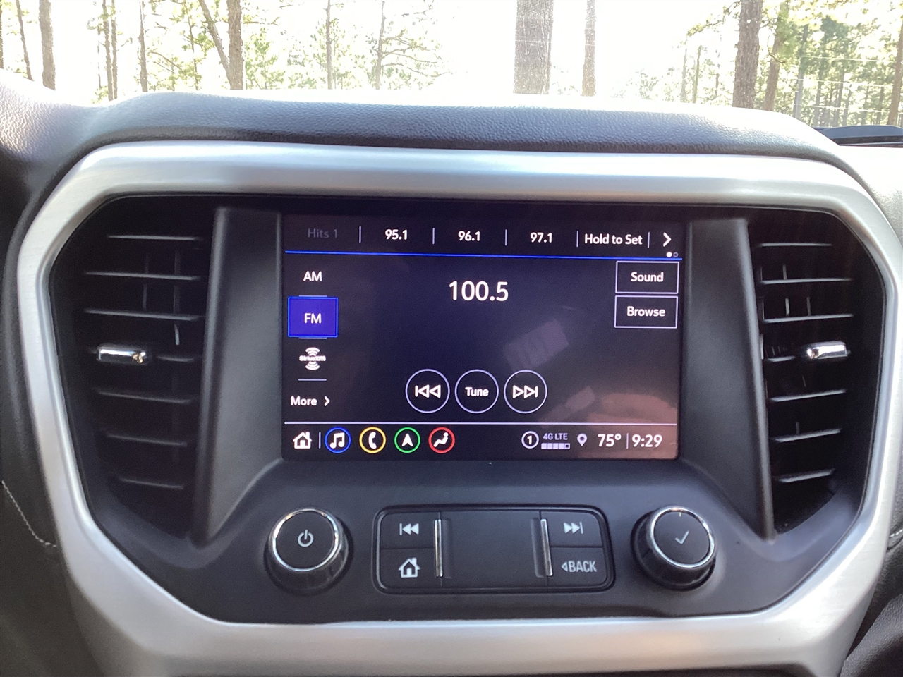 GMC Acadia AWD 4dr SLT 2023