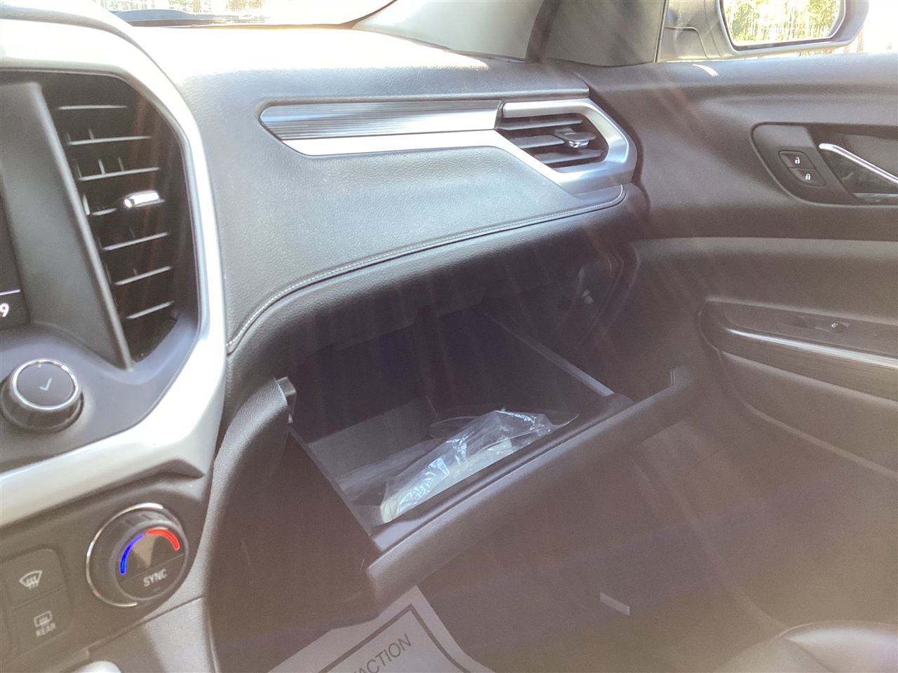 GMC Acadia AWD 4dr SLT 2023