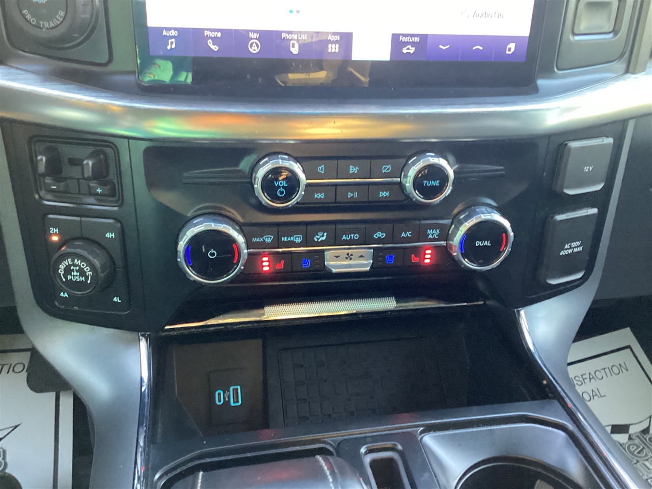 Ford F-150 Lariat 4WD SuperCrew 5.5' Box 2023