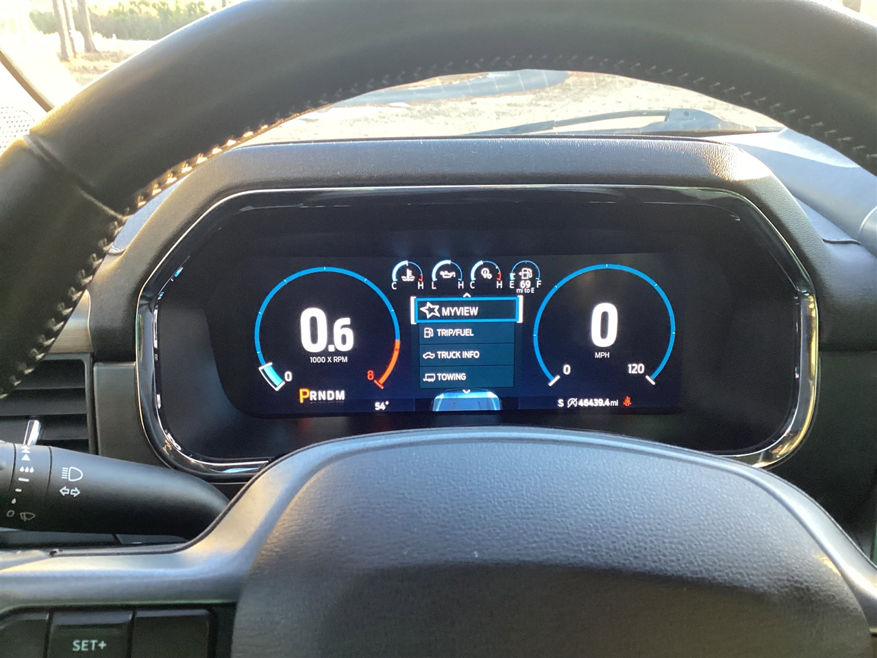 Ford F-150 Lariat 4WD SuperCrew 5.5' Box 2023