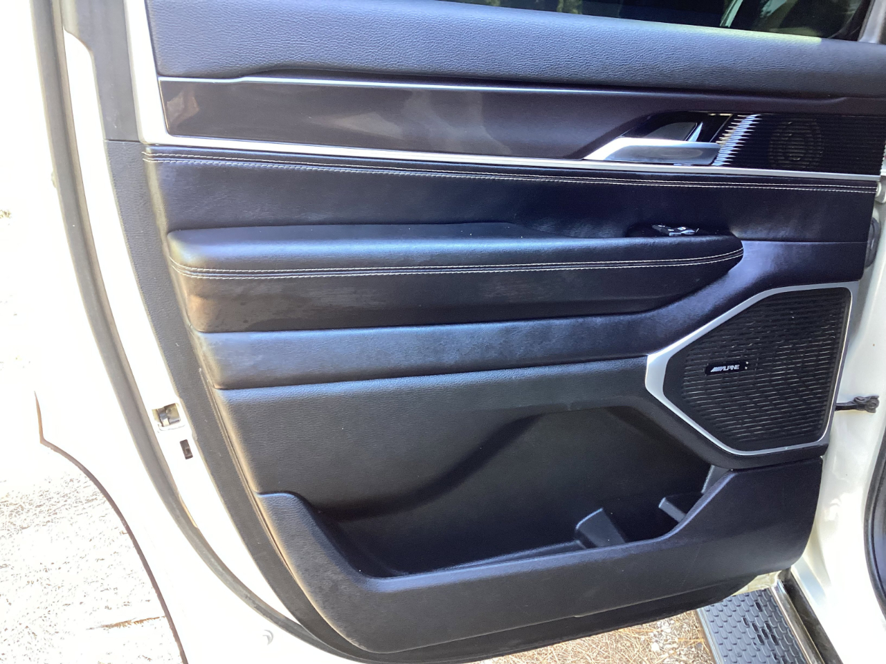 Jeep Wagoneer Series I 4x4 2022