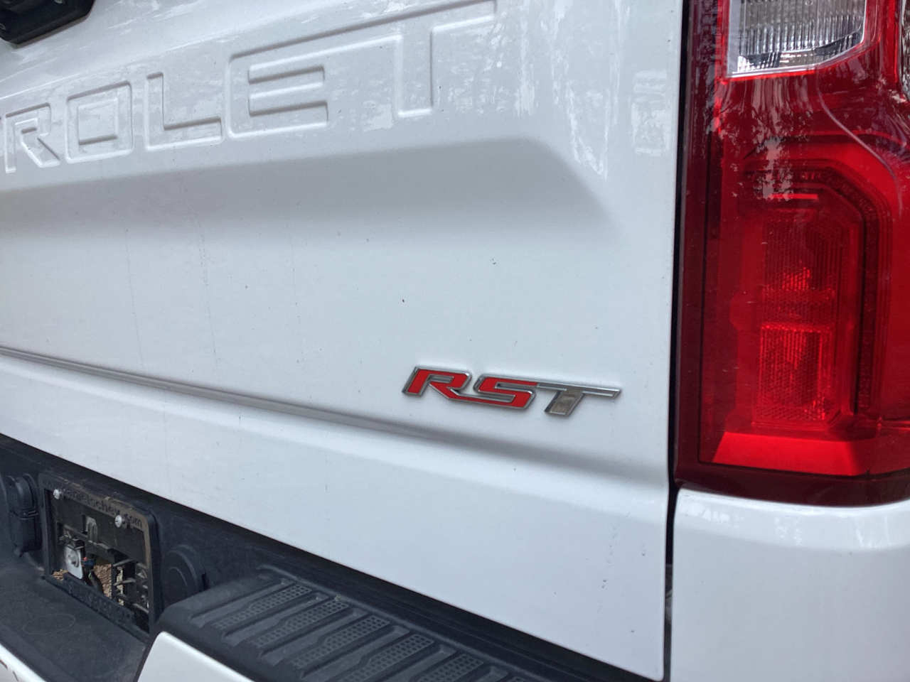 Chevrolet Silverado 1500 4WD Crew Cab 147" RST 2024