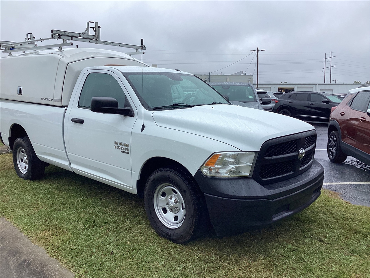 RAM 1500 Classic Tradesman 4x2 Reg Cab 8' Box 2023