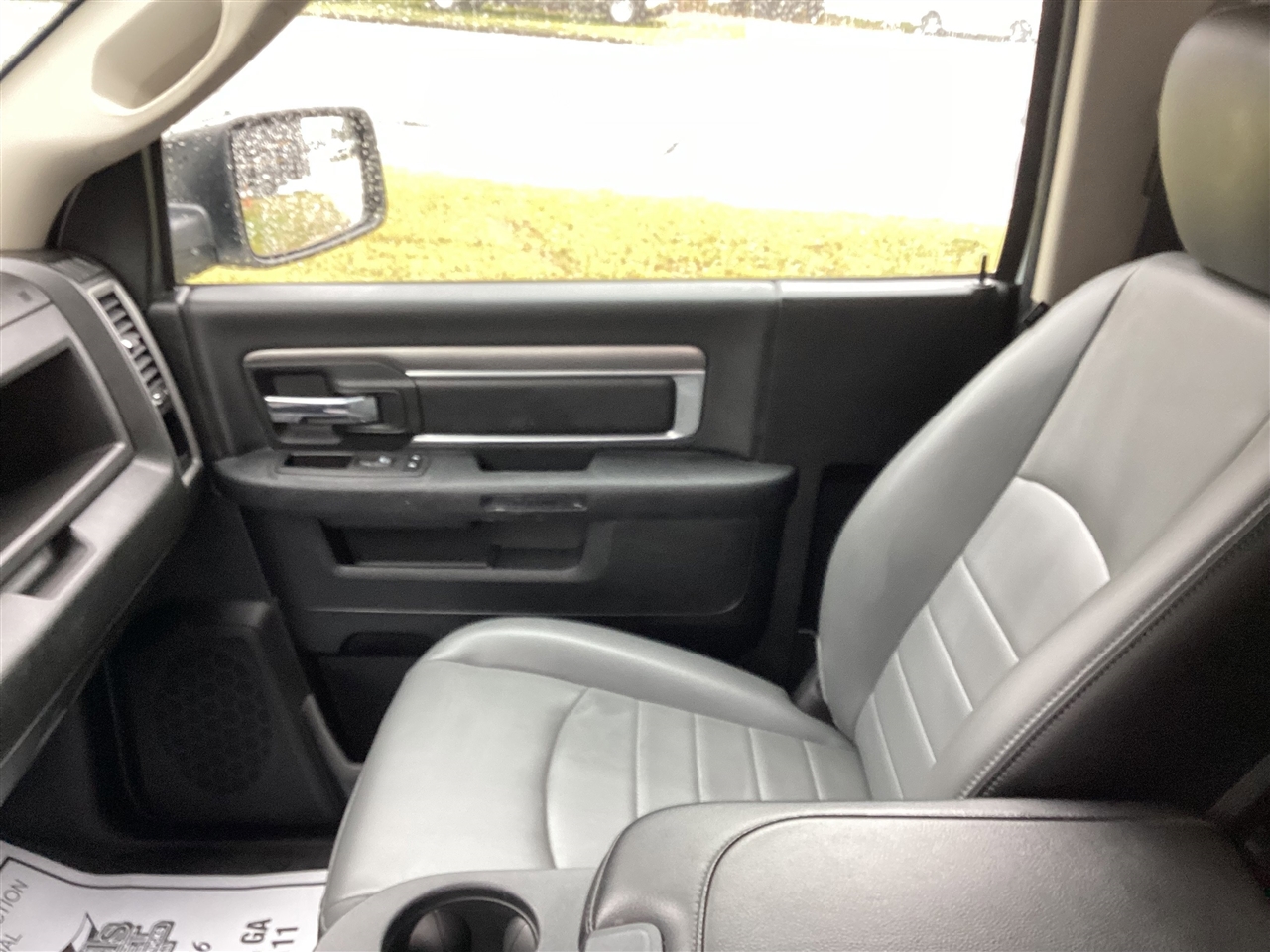 RAM 1500 Classic Tradesman 4x2 Reg Cab 8' Box 2023