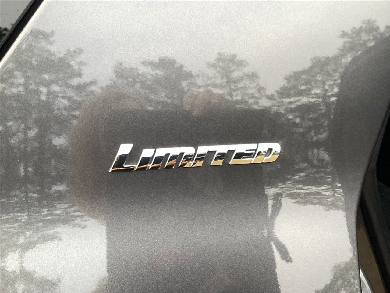 Toyota 4Runner Limited 2WD (Natl) 2023