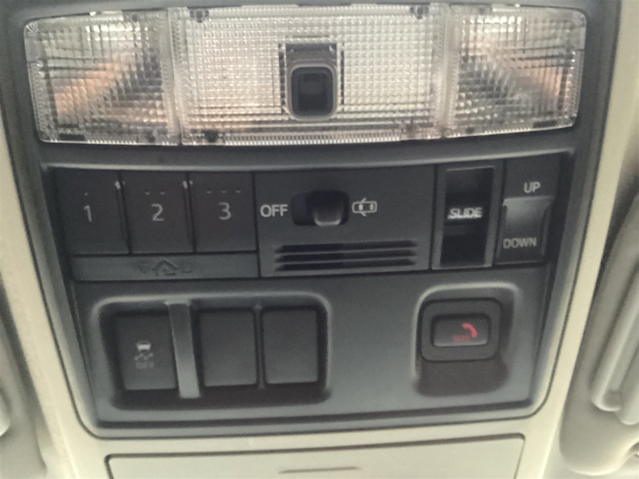 Toyota 4Runner Limited 2WD (Natl) 2023