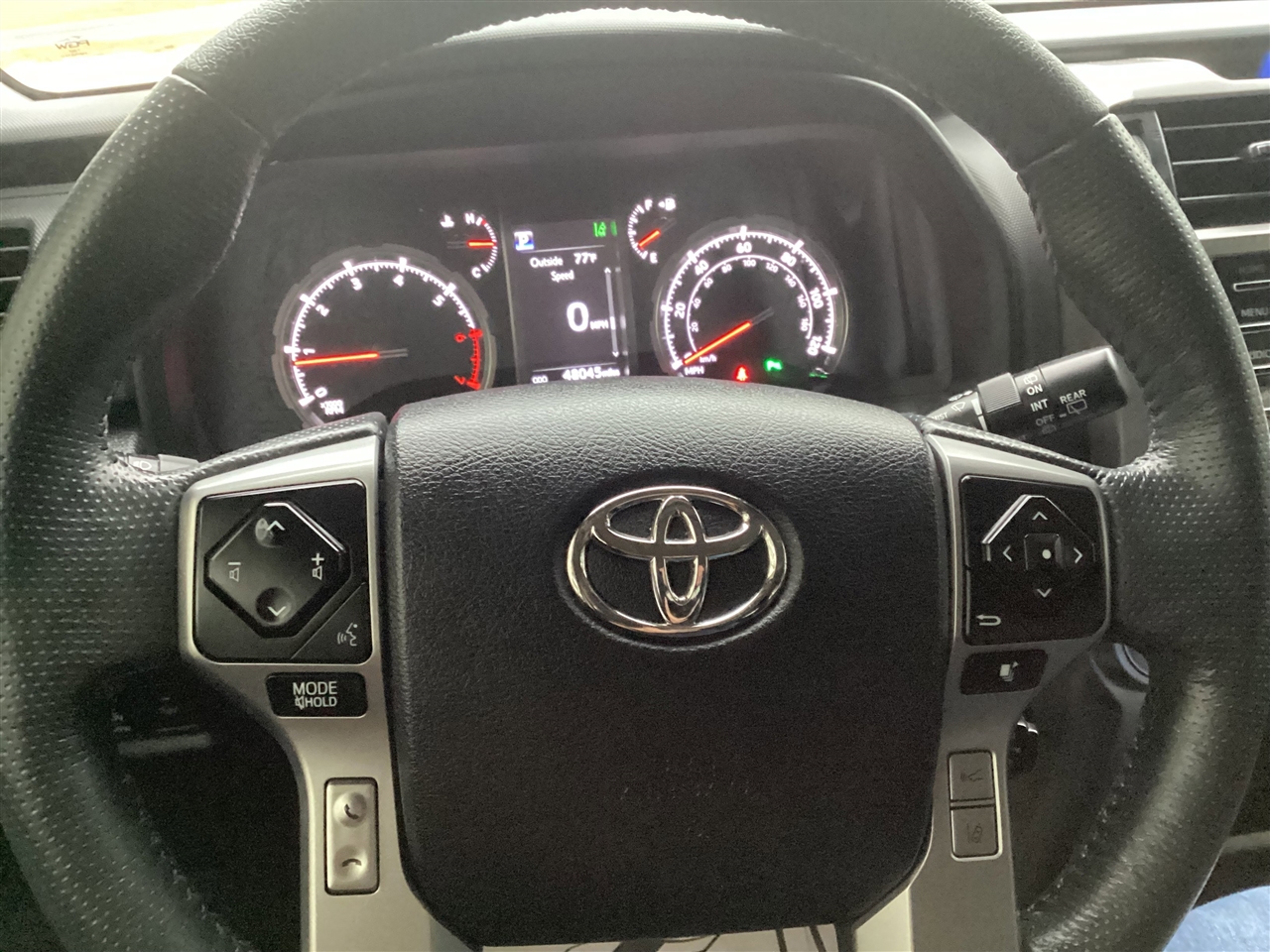 Toyota 4Runner Limited 2WD (Natl) 2023