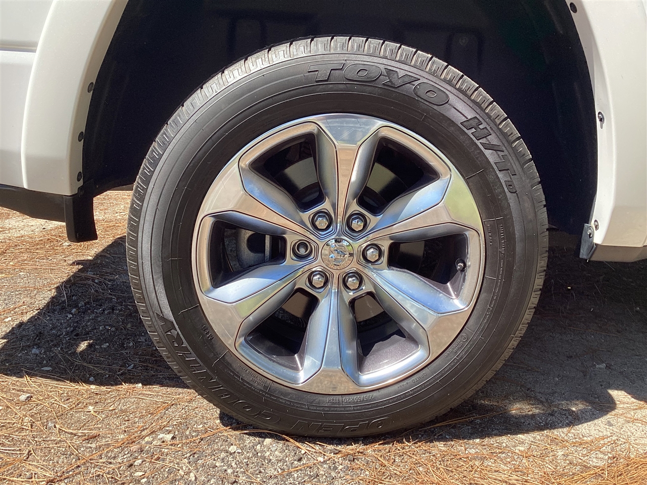 RAM 1500 Limited 4x4 Crew Cab 5'7" Box 2019