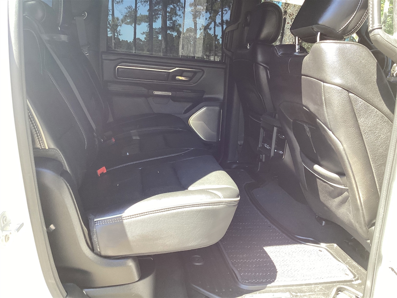 RAM 1500 Limited 4x4 Crew Cab 5'7" Box 2019