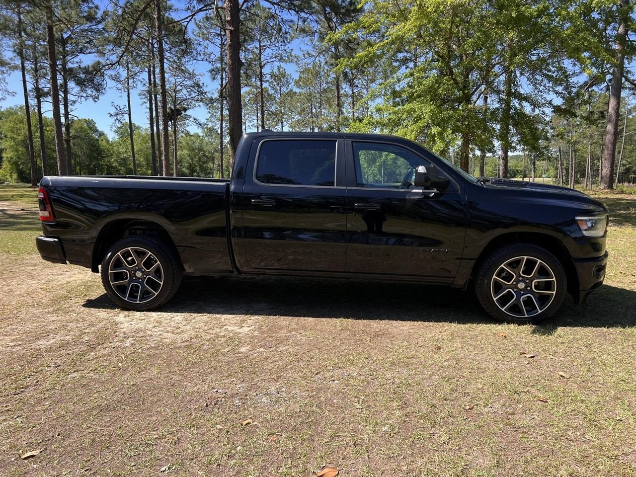 RAM 1500 Sport 4x4 Crew Cab 6'4" Box 2021