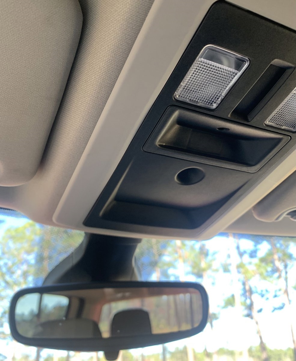 RAM 1500 Classic SLT 4x4 Crew Cab 5'7" Box 2023