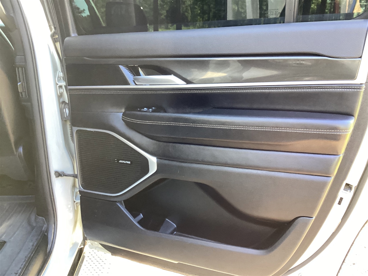 Jeep Wagoneer Series I 4x4 2022