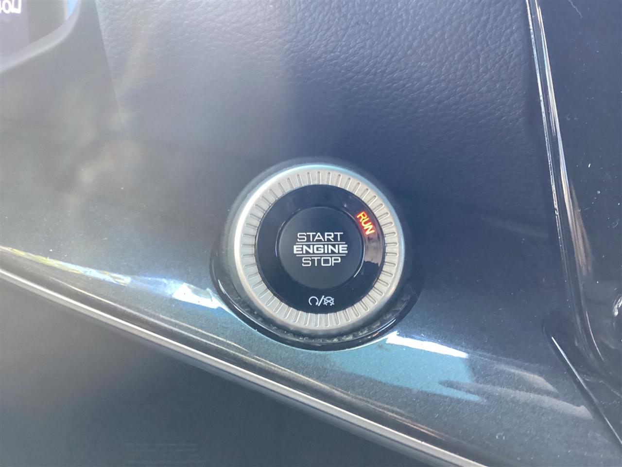 Jeep Wagoneer Series I 4x4 2022